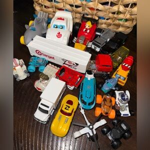 TOY CAR LOT